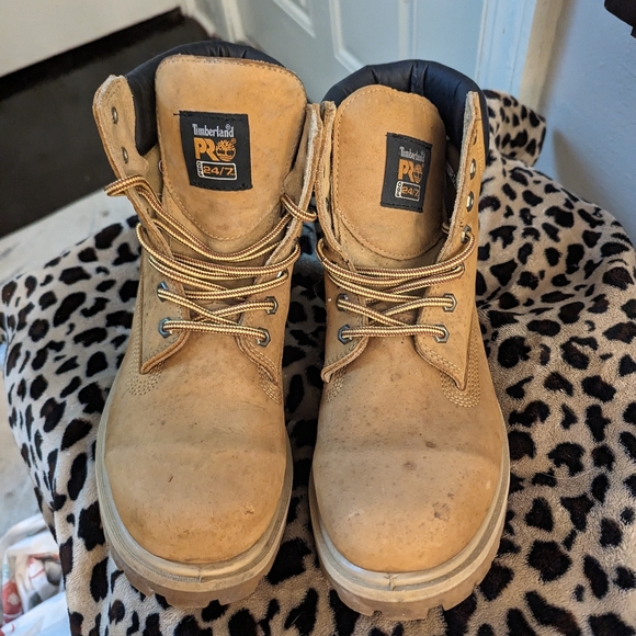 Timberland Boots size 8.5 men's Christine liked the men boot - Picture 9 of 11